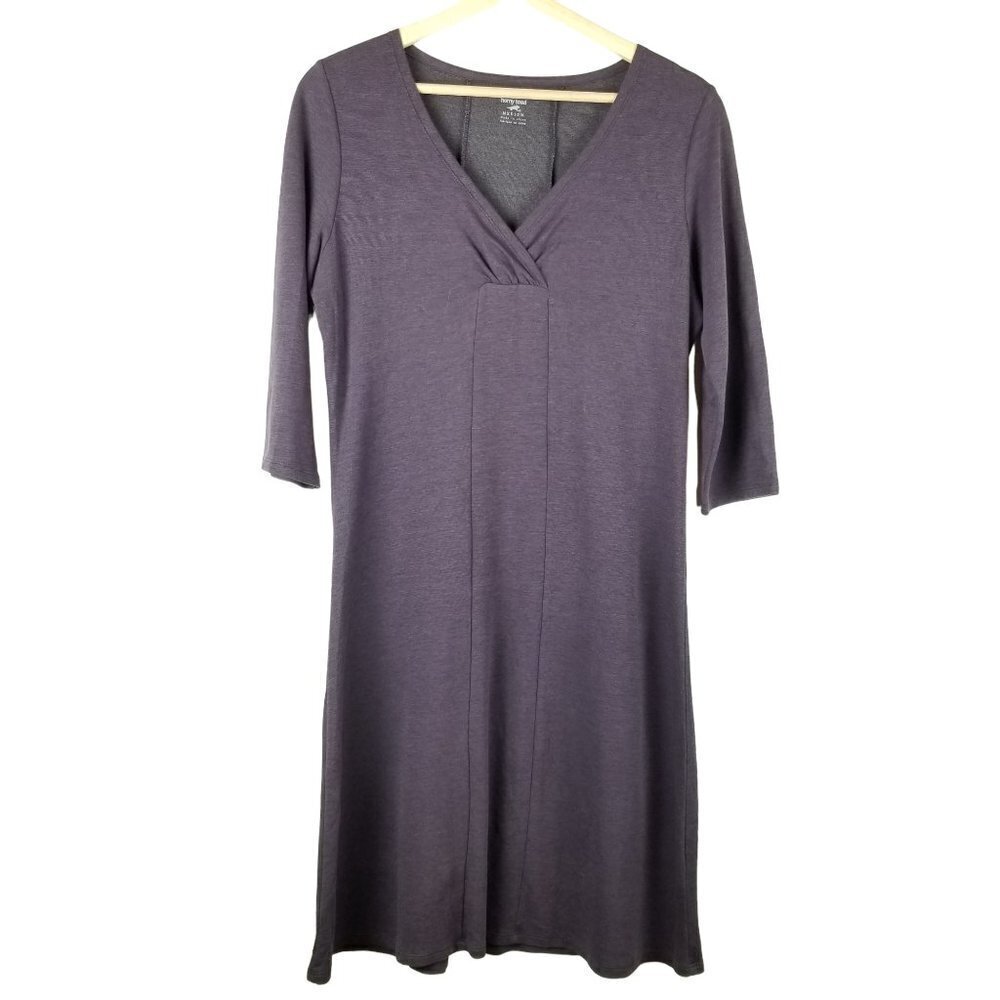 HORNY Toad Medium Athletic Knee Length Dress V-neck Purple Micro‎ Stripes